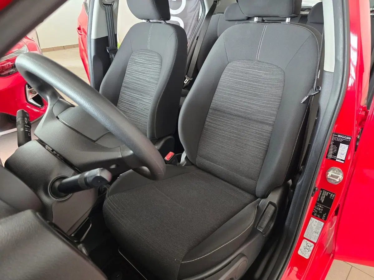 Kia Picanto usata a Rimini (10)