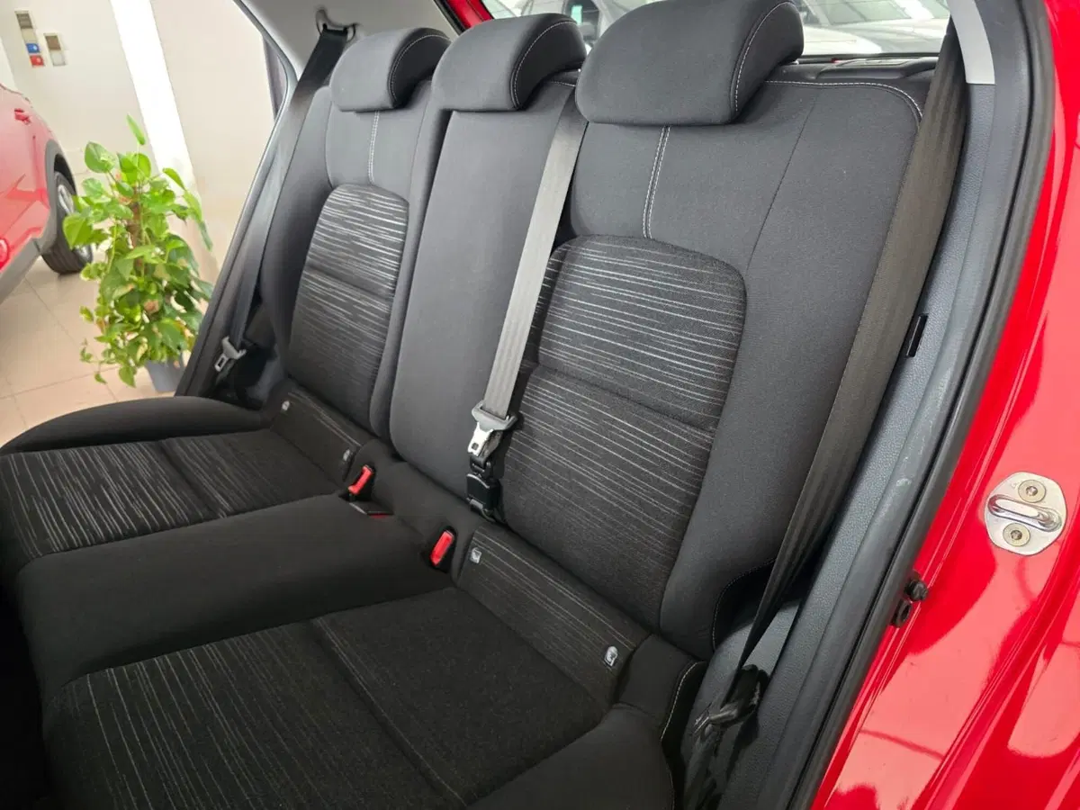 Kia Picanto usata a Rimini (13)