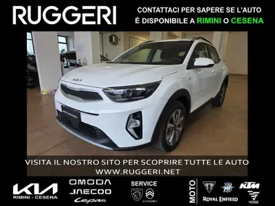 Kia Stonic 1.2 mpi Urban gpl 82cv del 2023 usata a Rimini