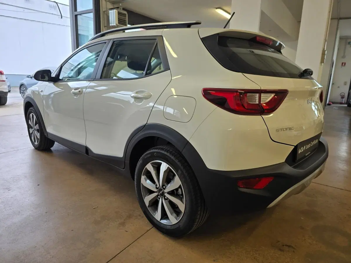 Kia Stonic usata a Rimini (6)