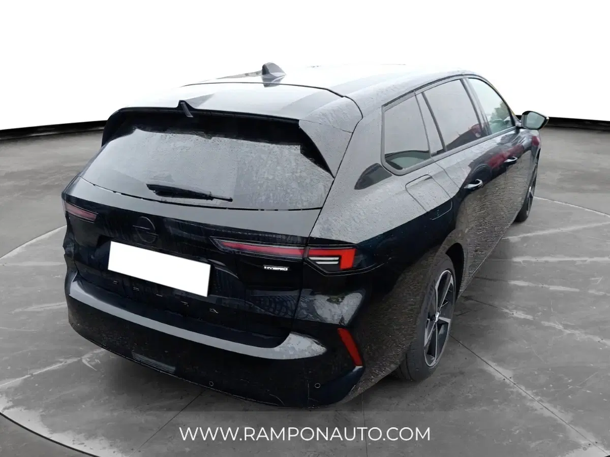 Opel Astra usata a Venezia (2)