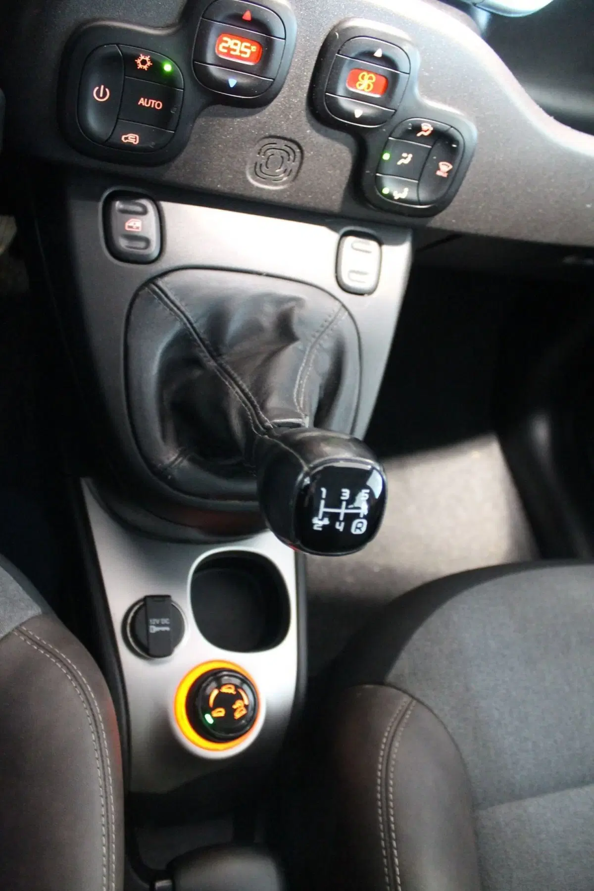 Fiat Panda Cross usata a Cuneo (14)