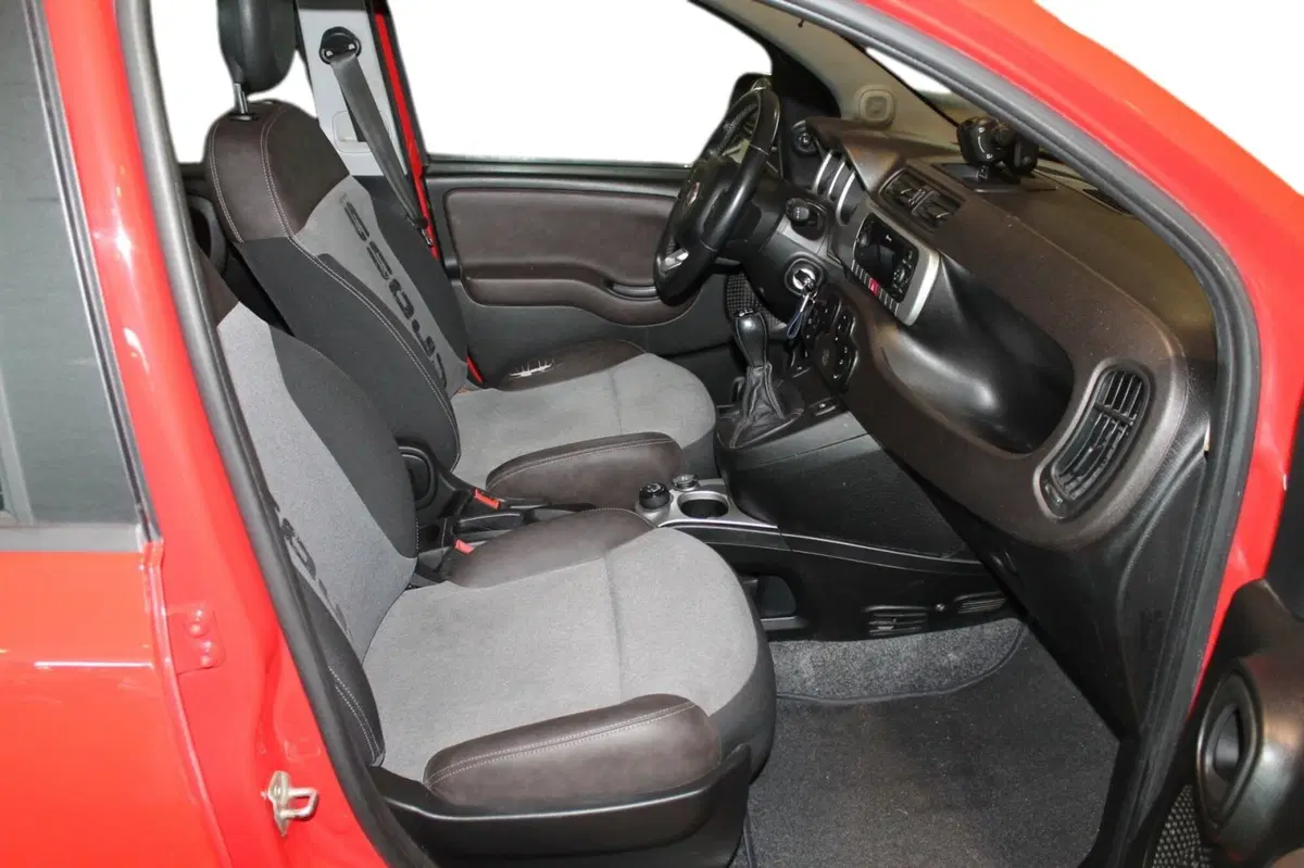 Fiat Panda Cross usata a Cuneo (9)