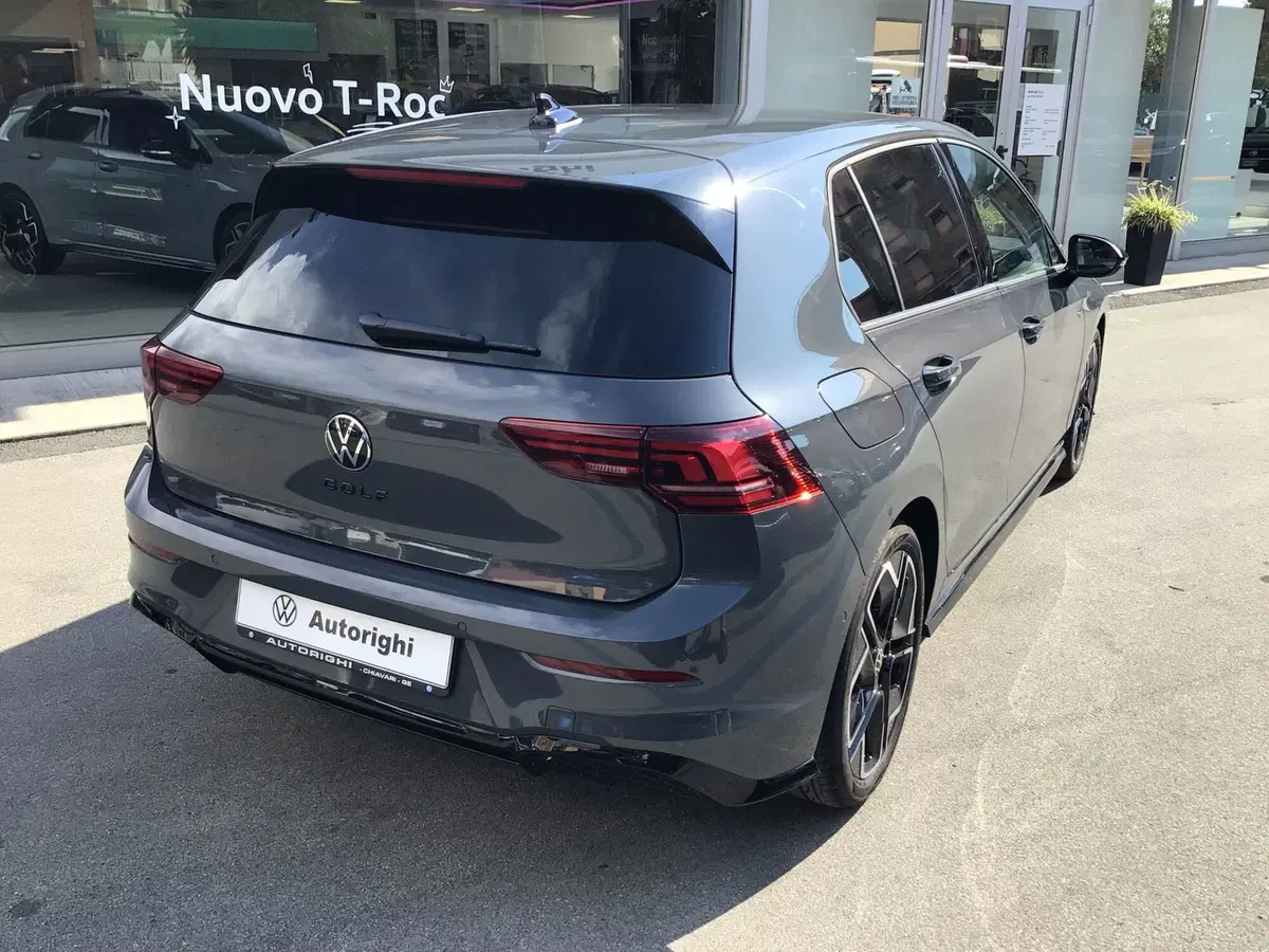 Volkswagen Golf usata a Genova (4)