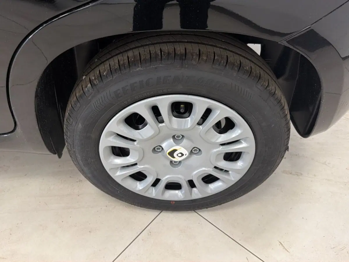 Fiat Pandina nuova a Palermo (5)