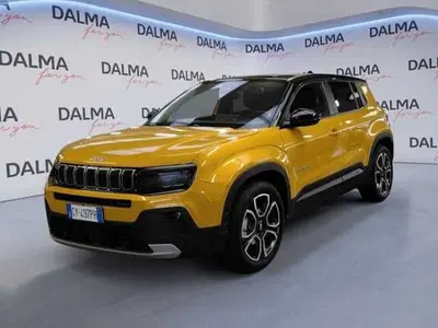Jeep Avenger 1.2 turbo Summit fwd 100cv del 2025 usata a Solaro