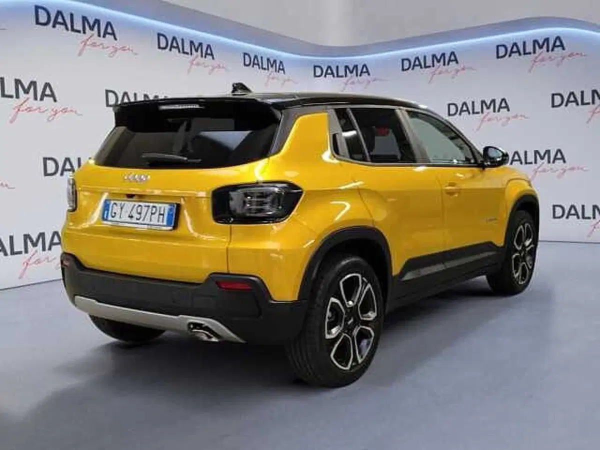 Jeep Avenger usata a Milano (5)