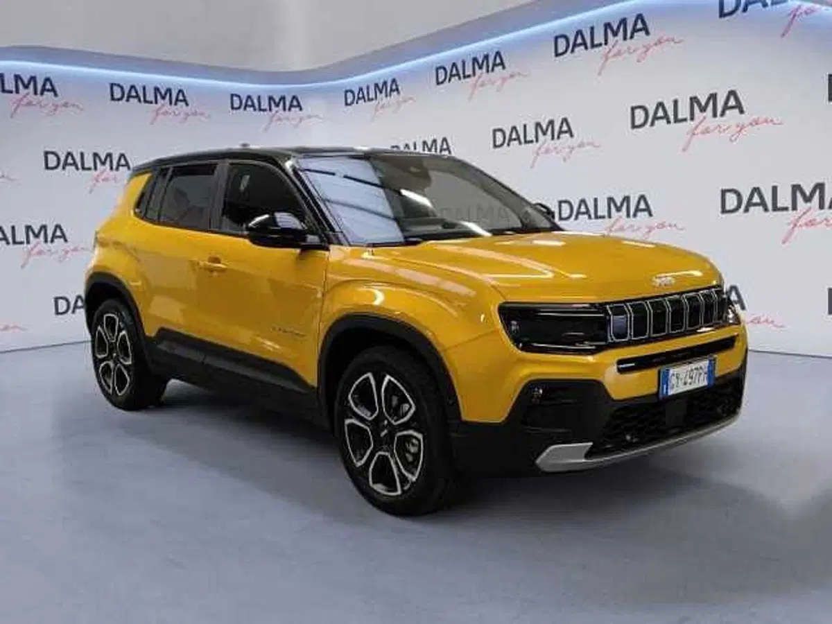 Jeep Avenger usata a Milano (7)