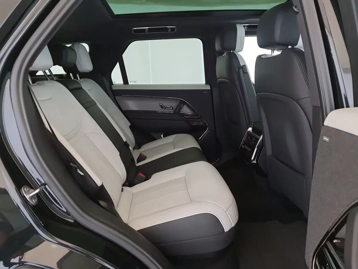 Land Rover Range Rover Sport usata a Monza e Brianza (5)