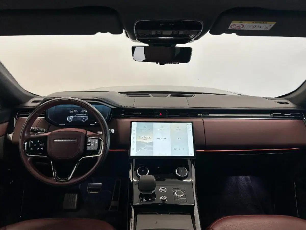 Land Rover Range Rover Sport usata a Venezia (15)