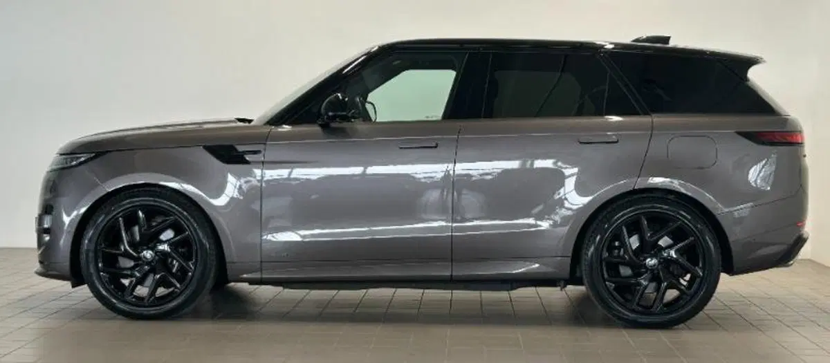 Land Rover Range Rover Sport usata a Venezia (2)