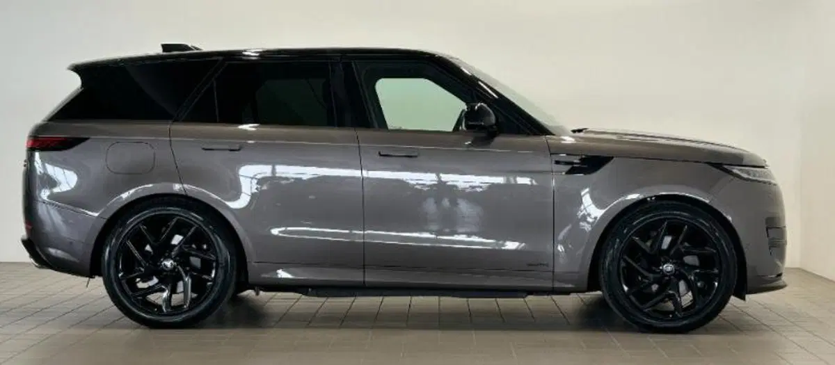 Land Rover Range Rover Sport usata a Venezia (6)
