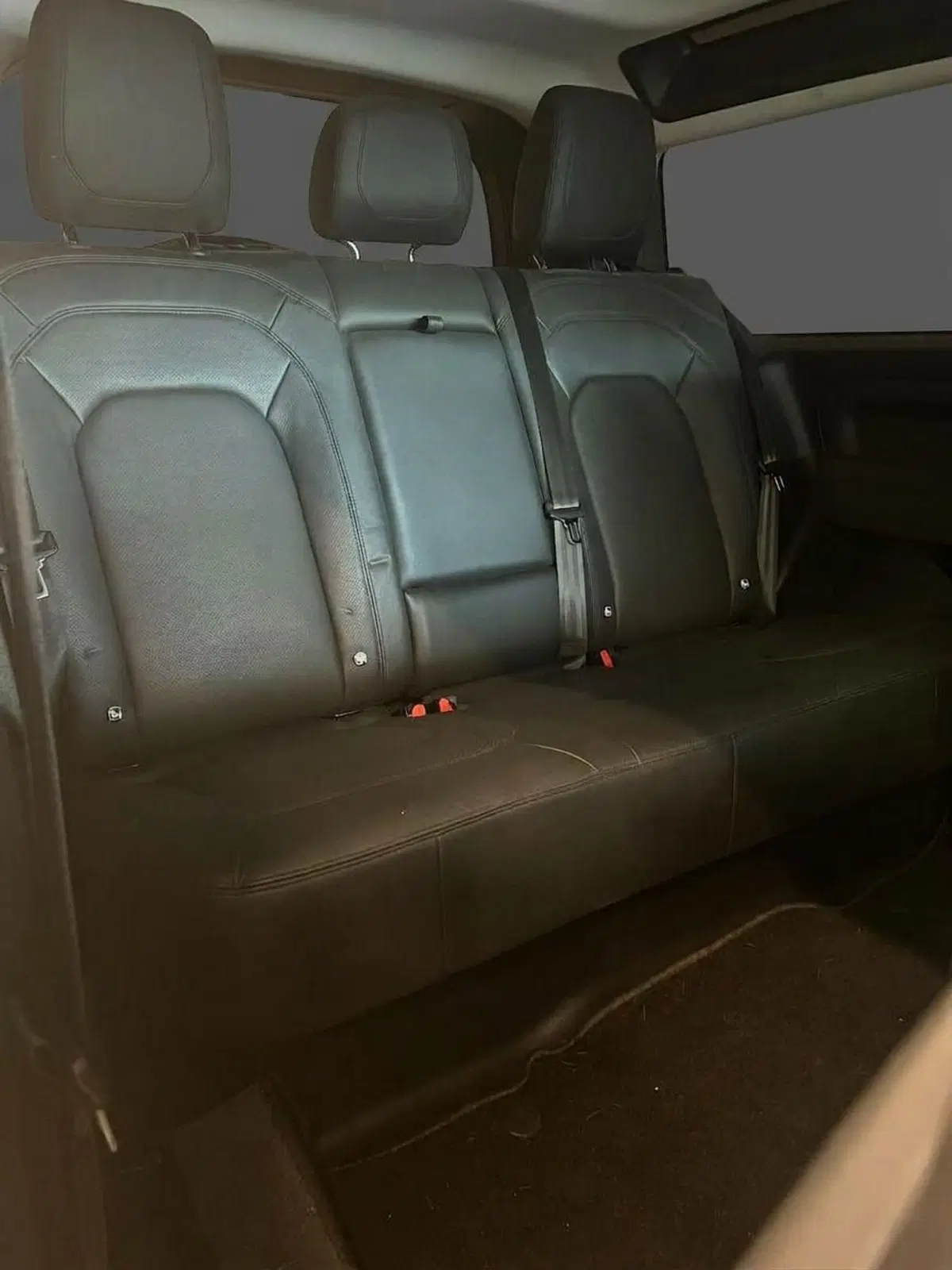 Land Rover Defender usata a Firenze (5)