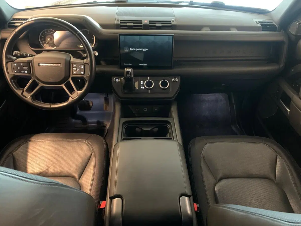 Land Rover Defender usata a Firenze (4)