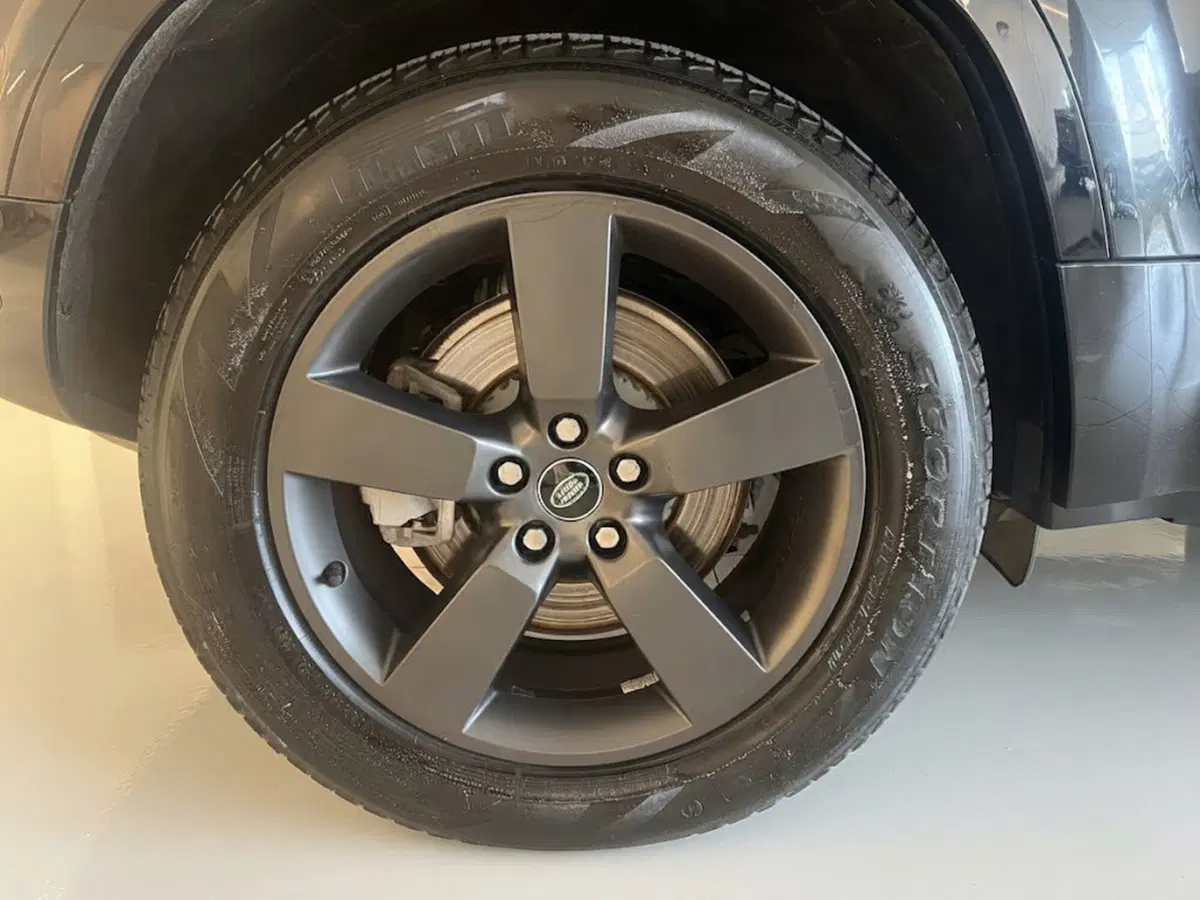 Land Rover Defender usata a Firenze (9)