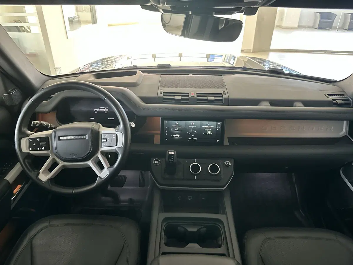 Land Rover Defender usata a Modena (17)
