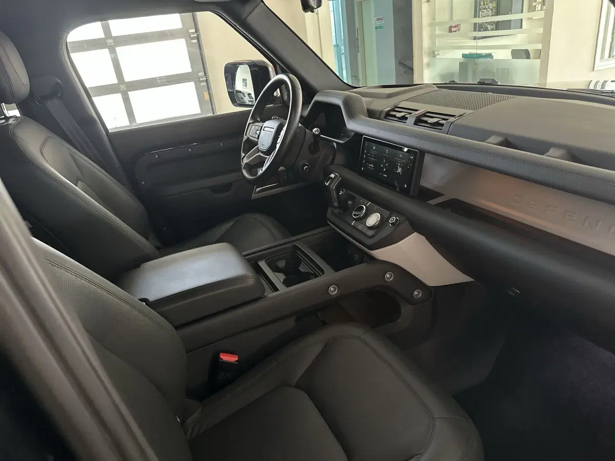 Land Rover Defender usata a Modena (19)