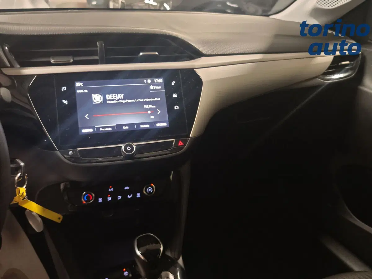 Opel Corsa usata a Torino (11)