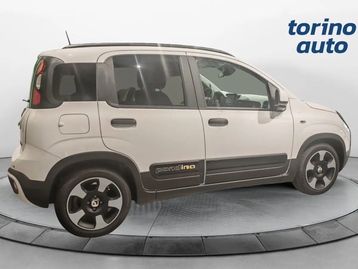 Fiat Pandina nuova a Torino (4)