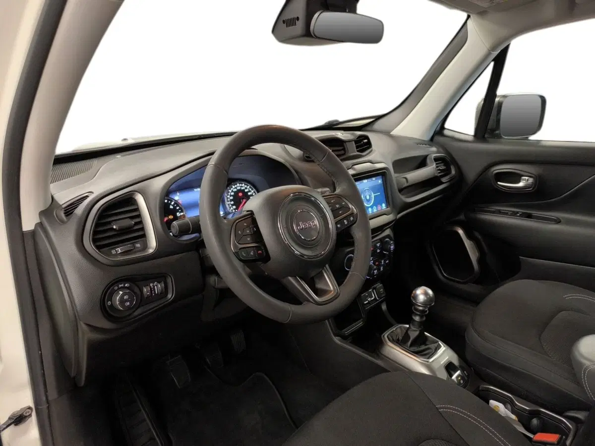 Jeep Renegade usata a Udine (10)