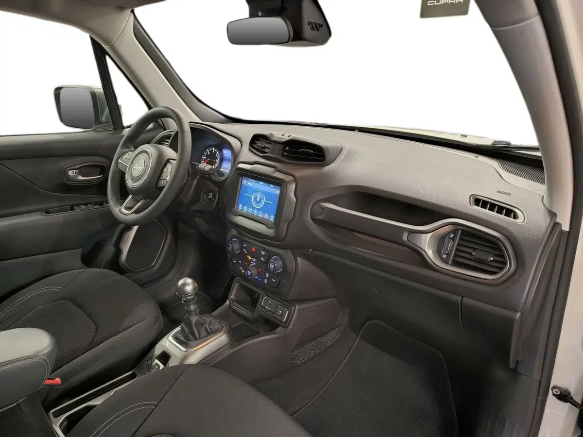 Jeep Renegade usata a Udine (12)