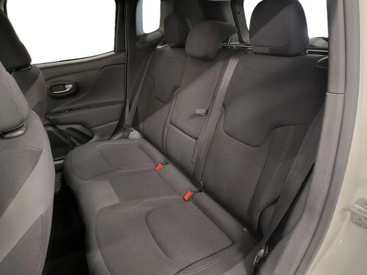 Jeep Renegade usata a Udine (9)