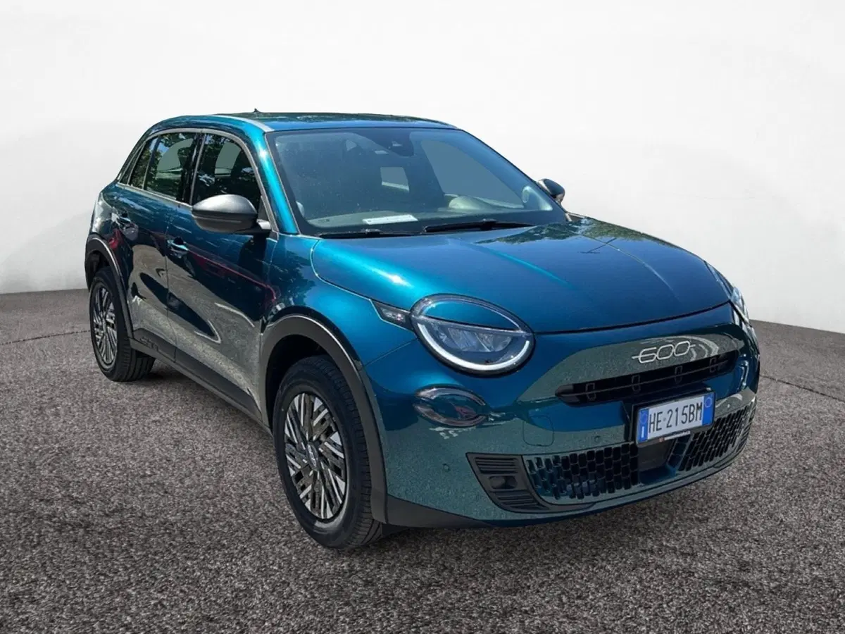 Fiat 600 nuova a Latina (2)