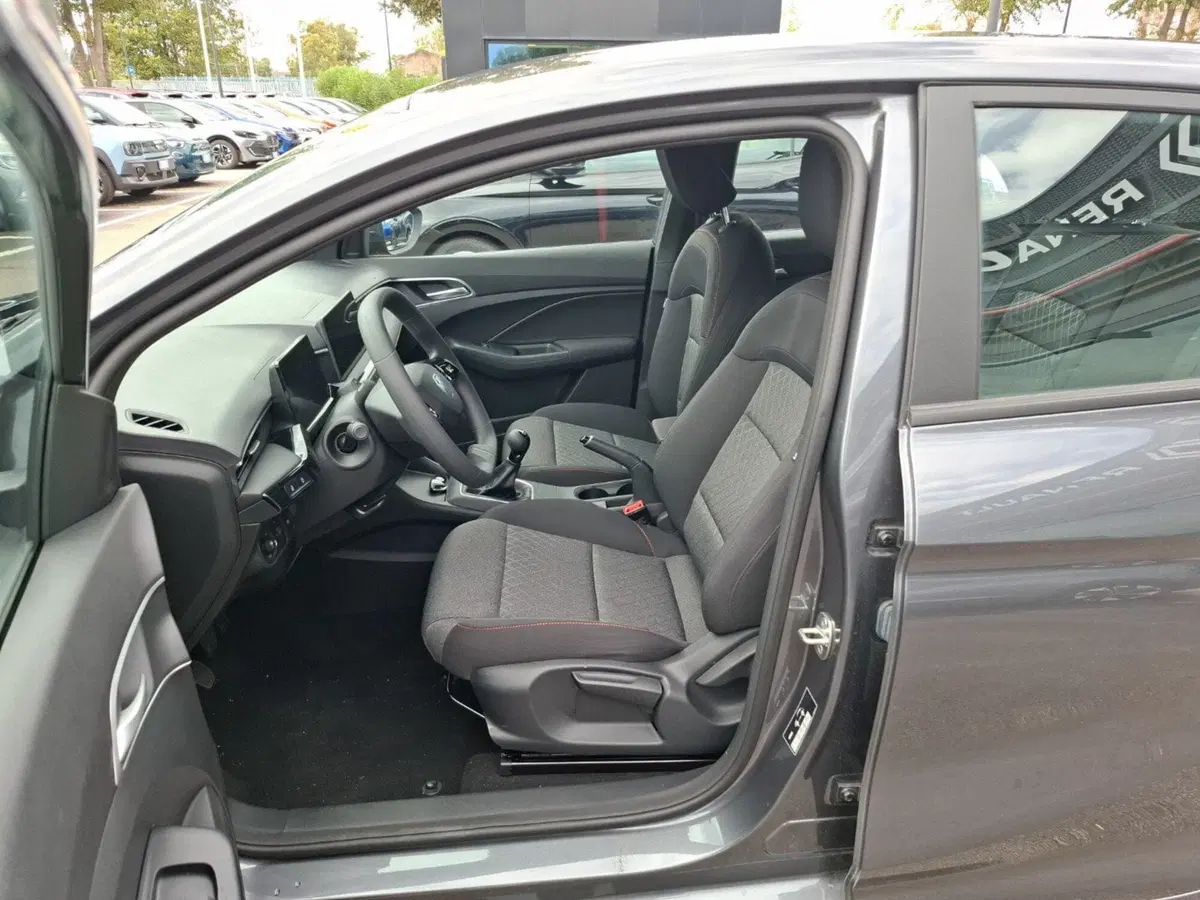 Mg MG3 nuova a Latina (18)