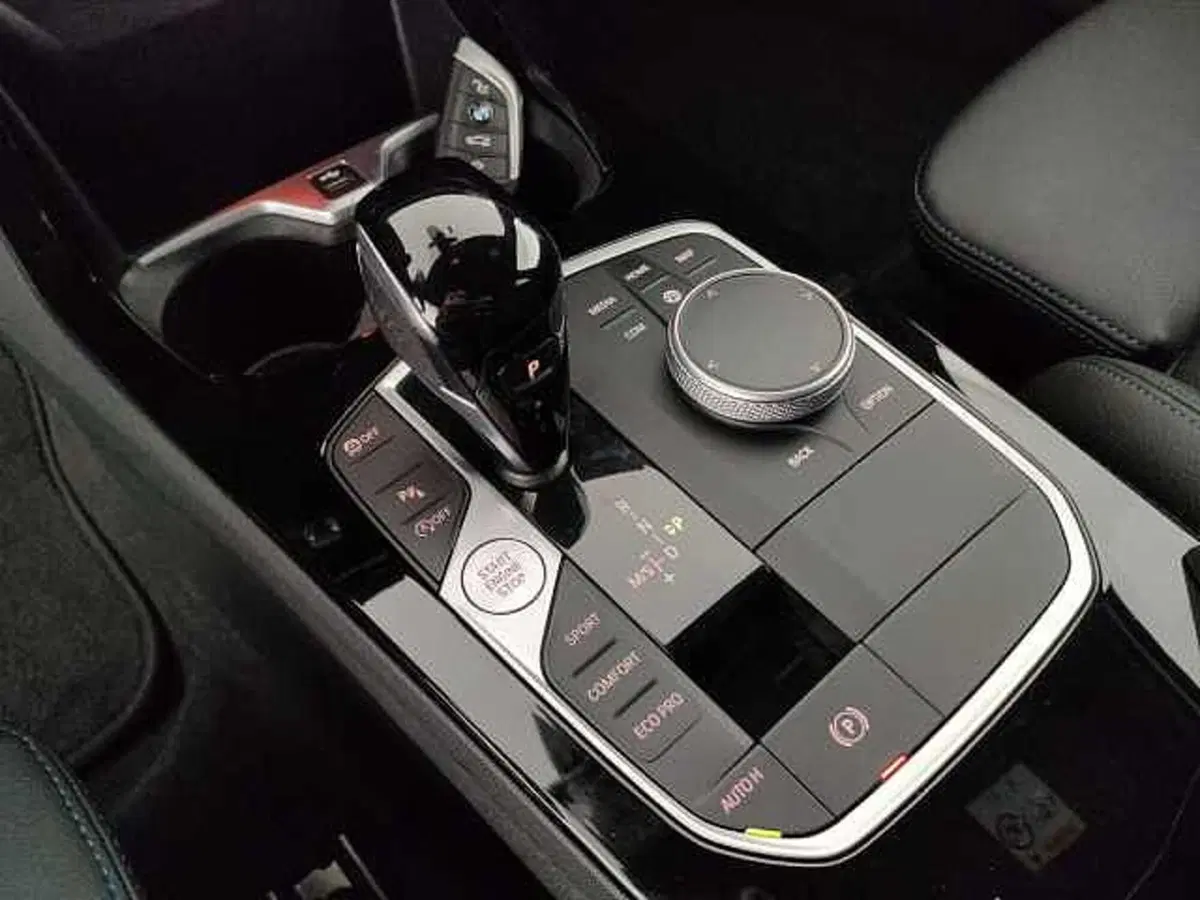 BMW Serie 1 usata a Caserta (13)
