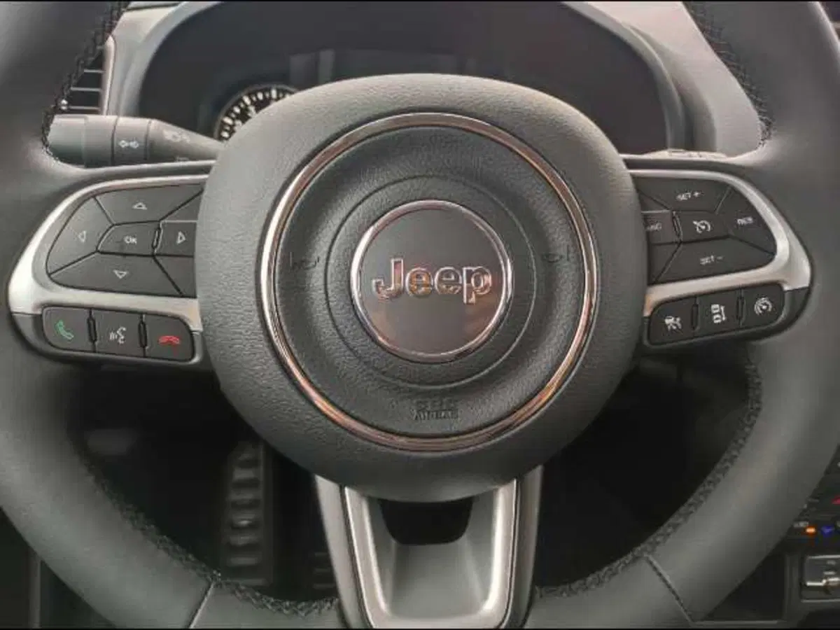 Jeep Renegade usata a Roma (17)
