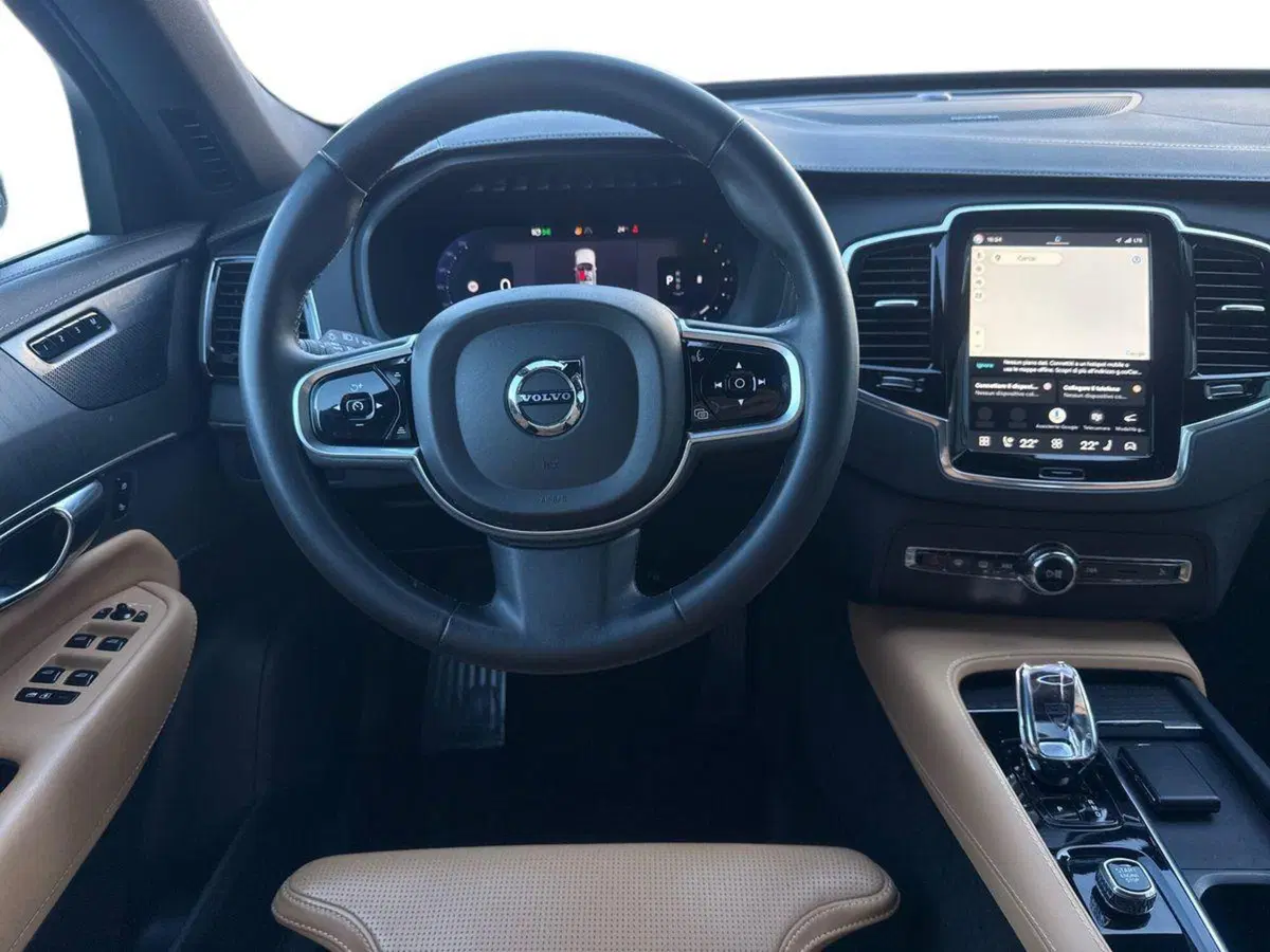 Volvo XC90 usata a Reggio Calabria (7)