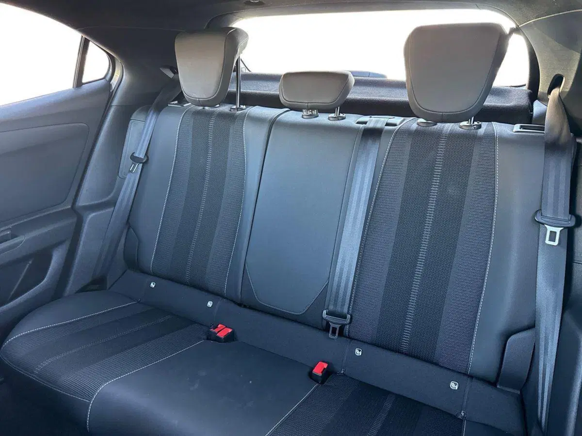 Opel Mokka usata a Reggio Calabria (10)