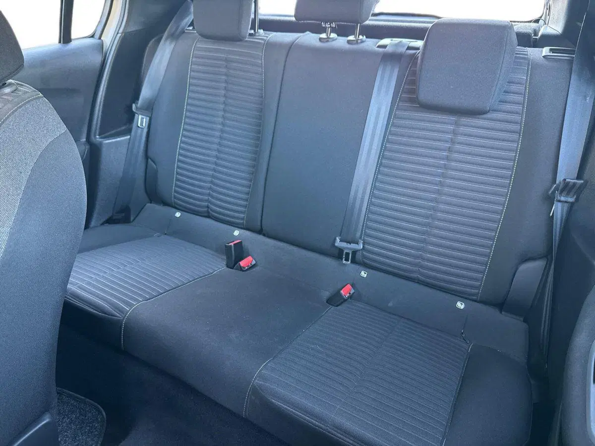 Peugeot 208 usata a Reggio Calabria (10)
