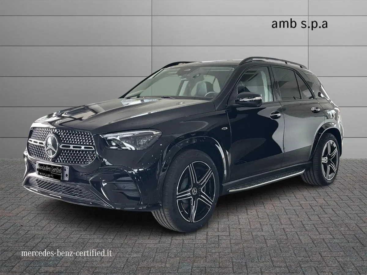 Mercedes-Benz GLE SUV nuova a Napoli