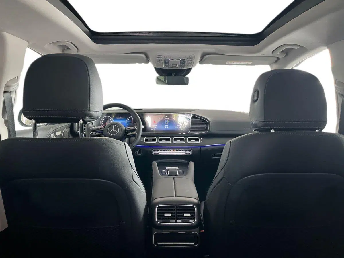 Mercedes-Benz GLE SUV nuova a Napoli (18)