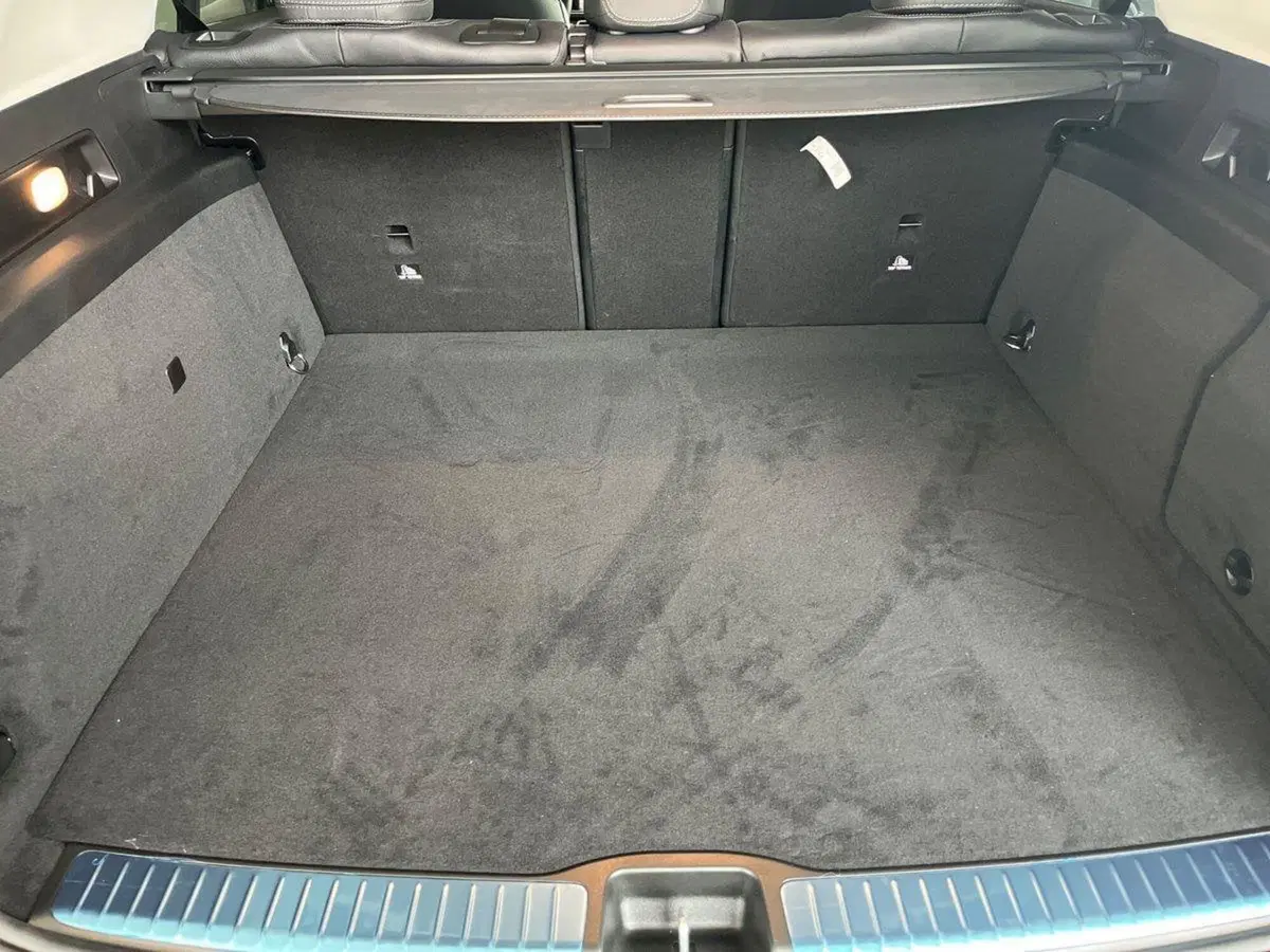 Mercedes-Benz GLE SUV nuova a Napoli (8)