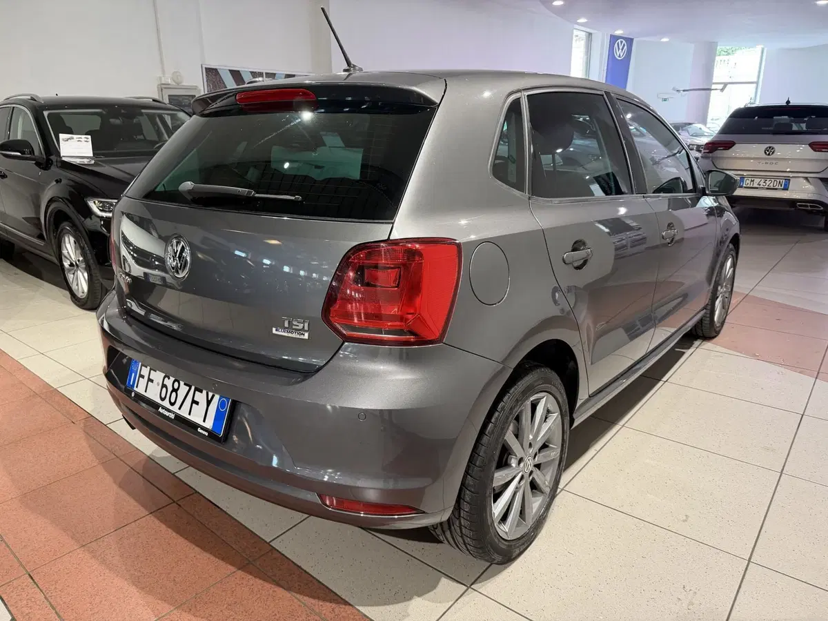 Volkswagen Polo usata a Genova (5)