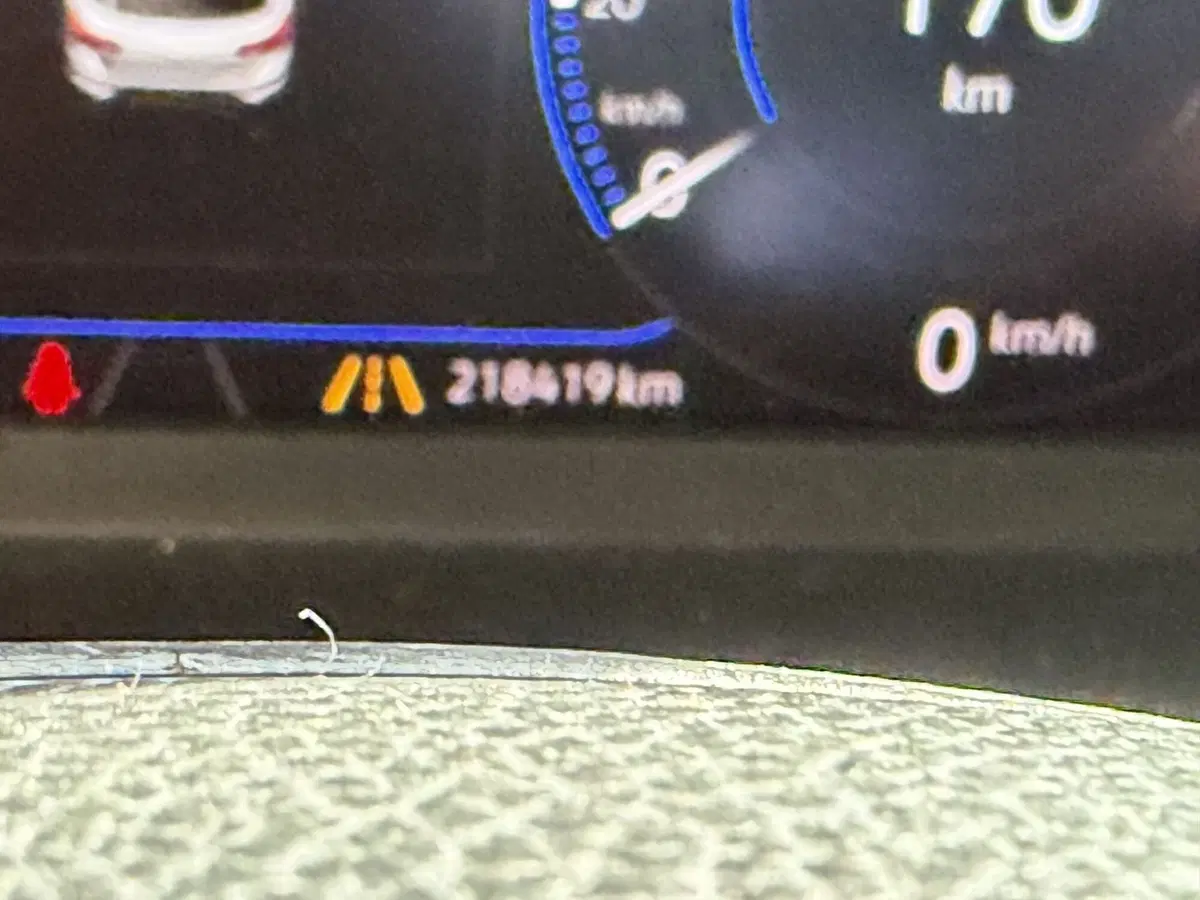 Volkswagen T-Roc usata a Genova (12)