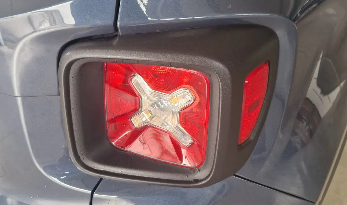 Jeep Renegade usata a Terni (17)