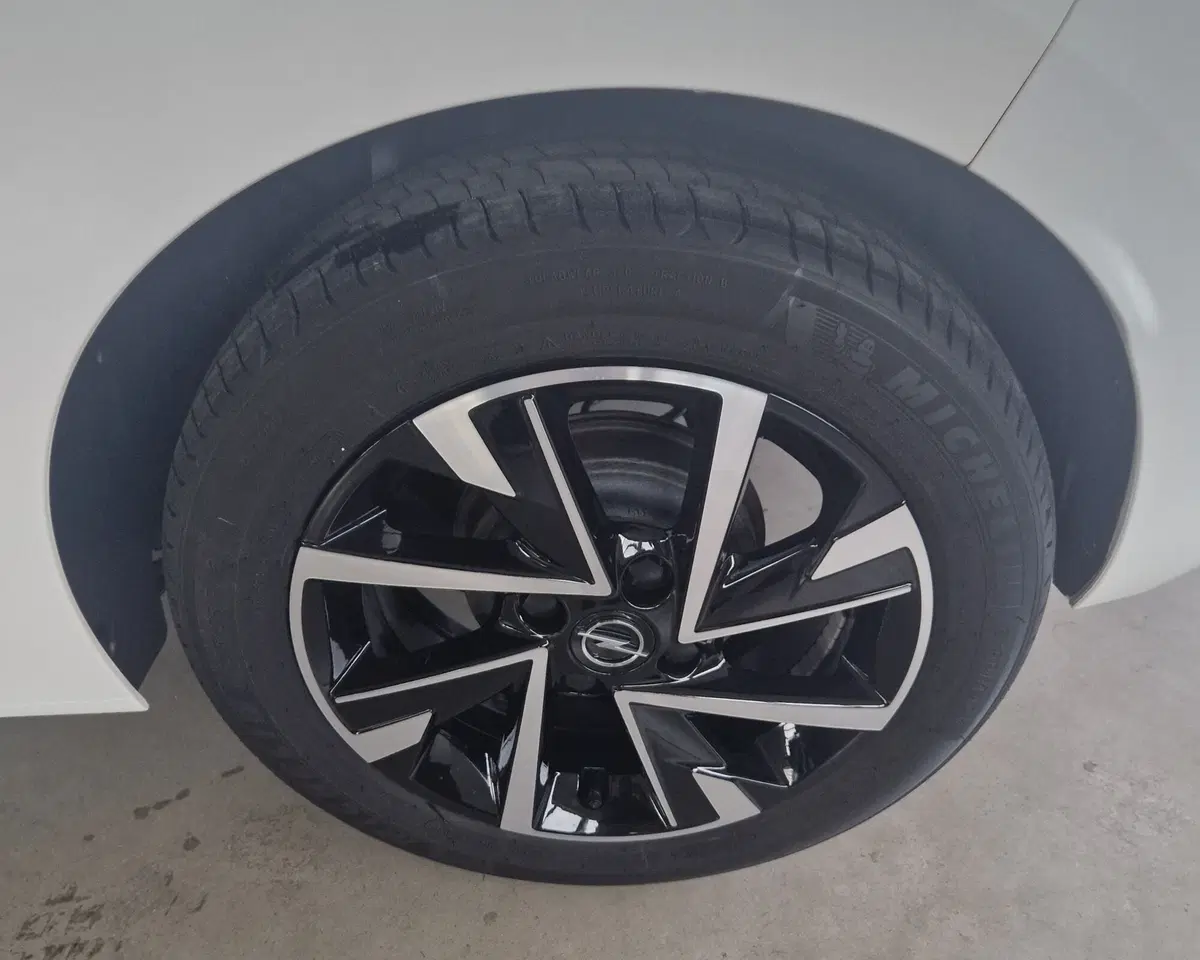 Opel Corsa nuova a Terni (15)
