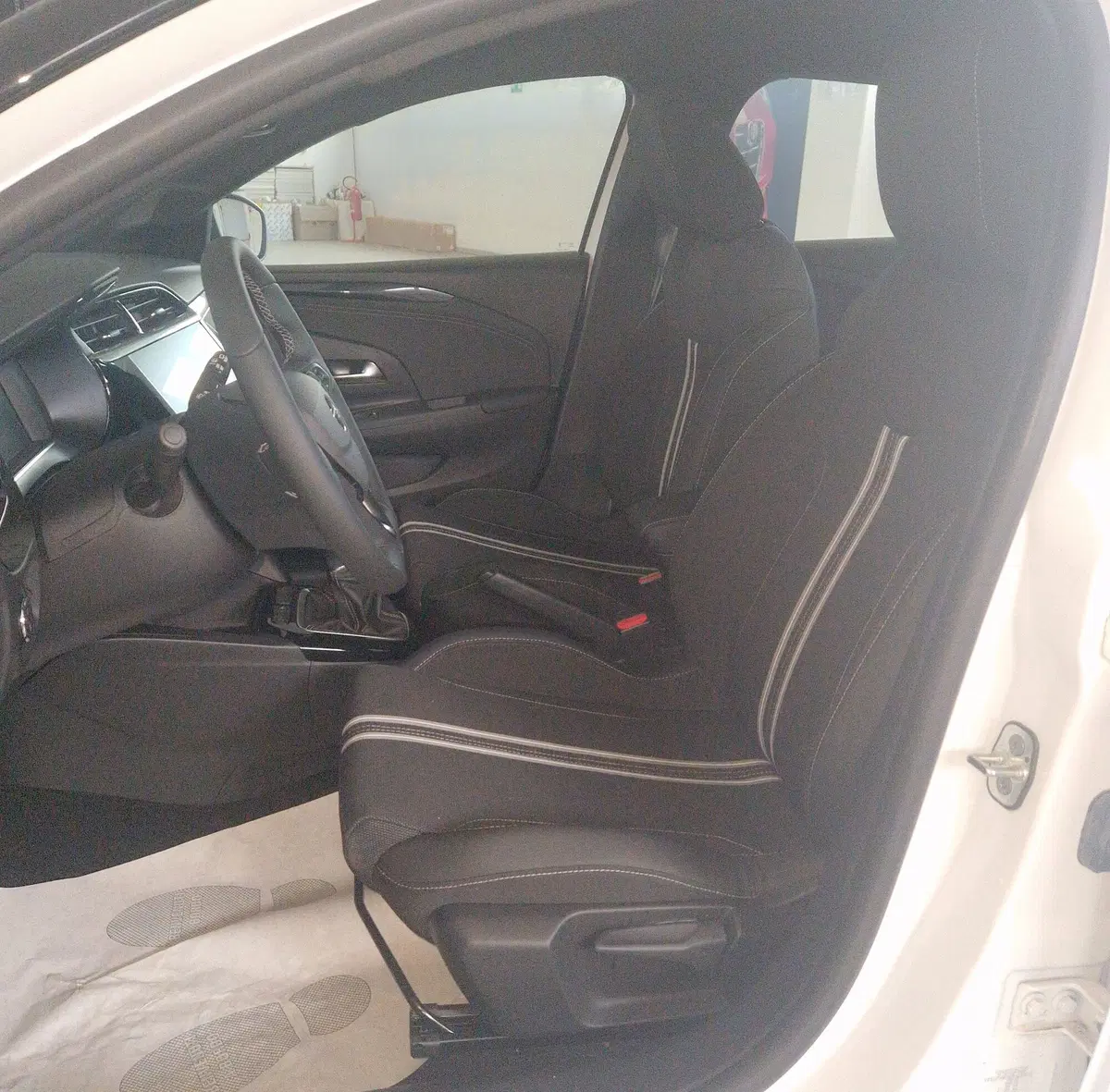 Opel Corsa nuova a Terni (7)