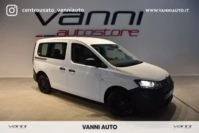 Volkswagen Veicoli Commerciali Caddy maxi 2.0 tdi scr 102cv Life del 2022 usata a Mozzecane