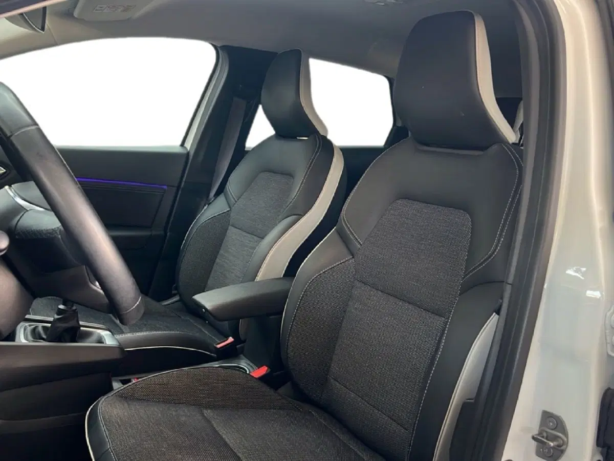 Renault Captur usata a Roma (12)