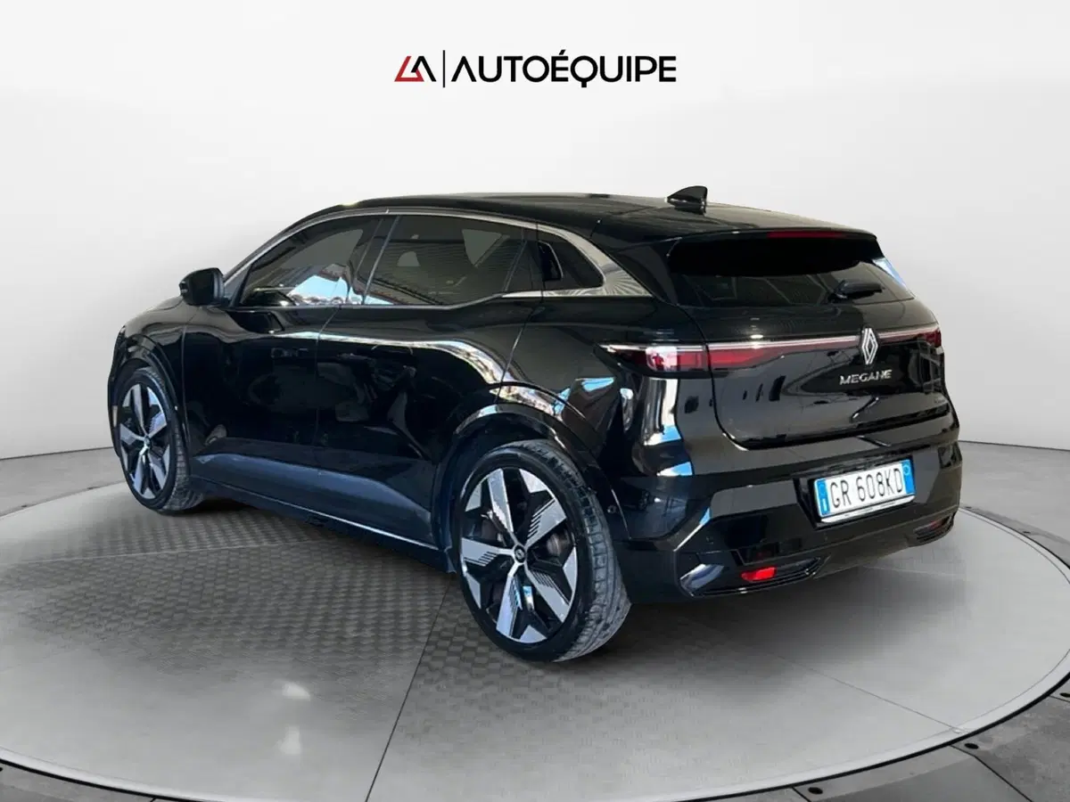 Renault Megane E-Tech Electric usata a Roma (3)