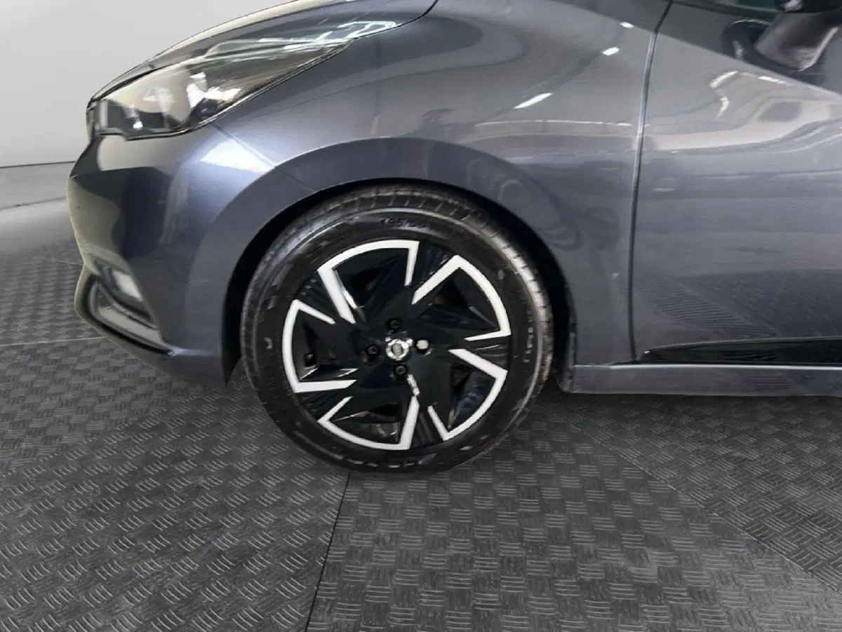 Nissan Micra usata a Roma (9)
