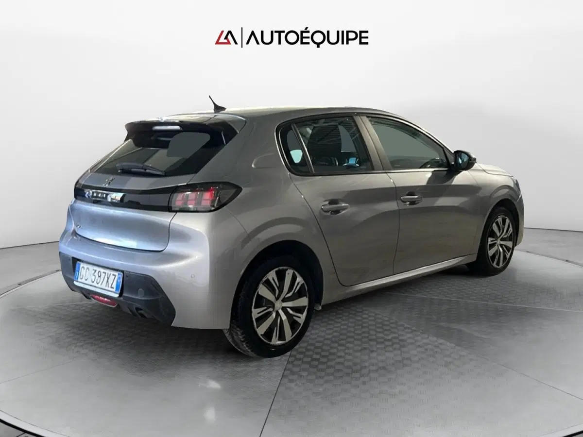 Peugeot 208 usata a Roma (5)