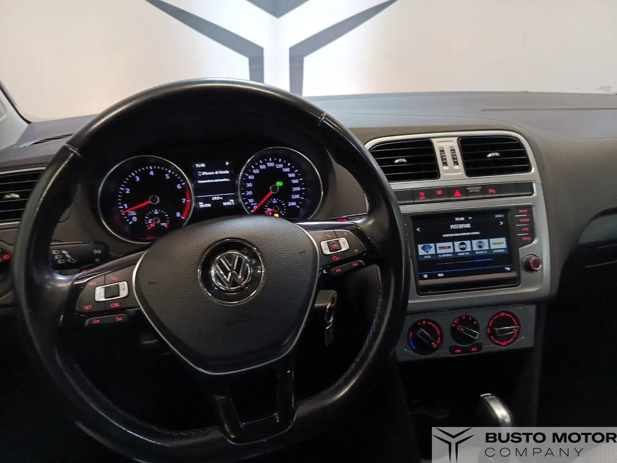 Volkswagen Polo usata a Varese (7)