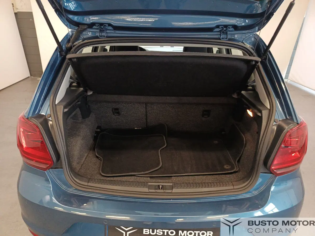 Volkswagen Polo usata a Varese (5)