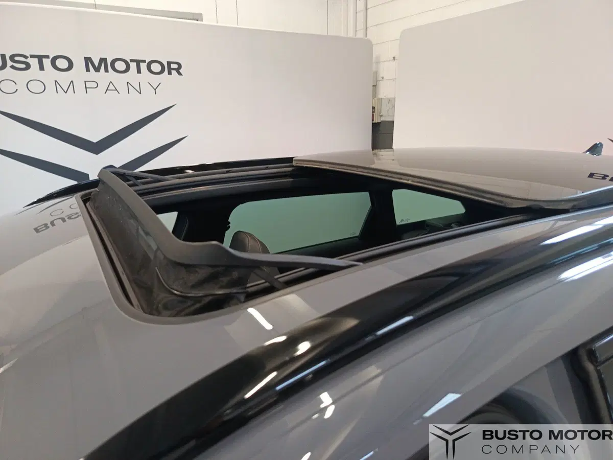 Cupra Leon Station Wagon usata a Varese (17)