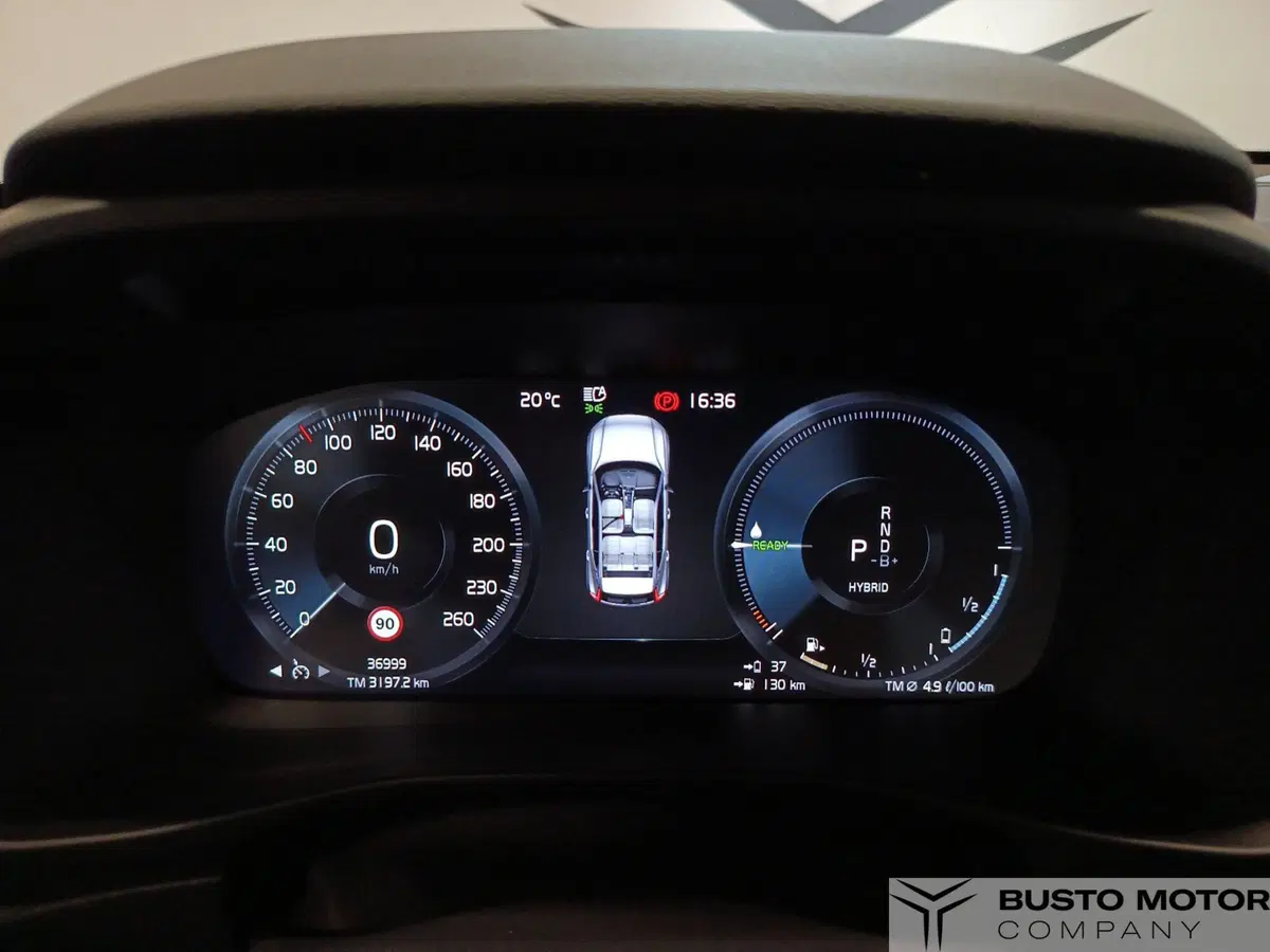 Volvo XC40 usata a Varese (12)